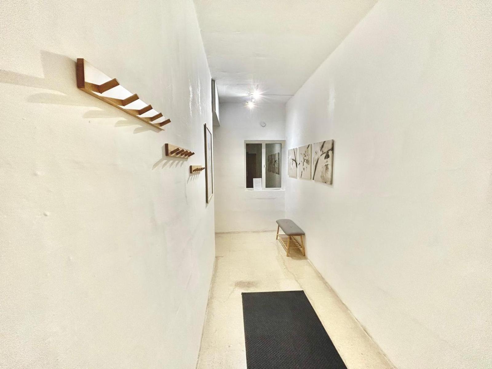 St Julians - Balluta Bay large 3 bedroom apartment Sliema Bagian luar foto