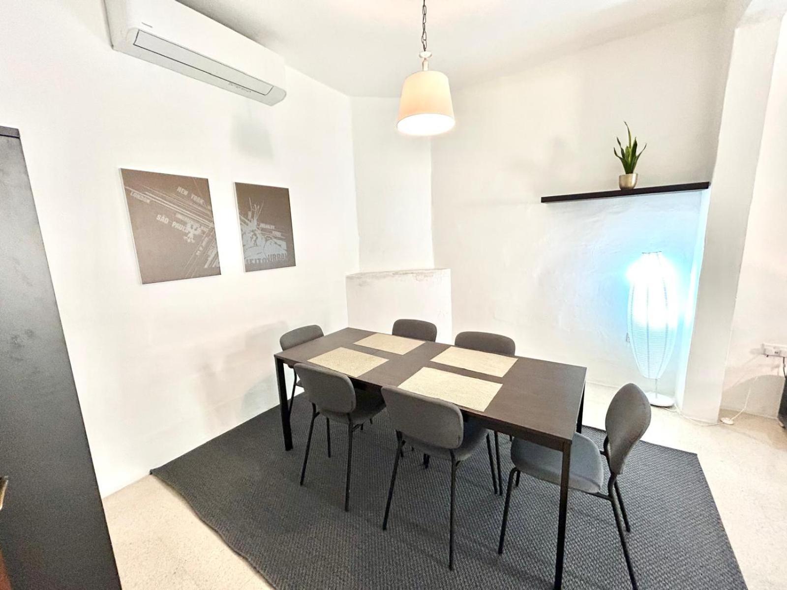 St Julians - Balluta Bay large 3 bedroom apartment Sliema Bagian luar foto